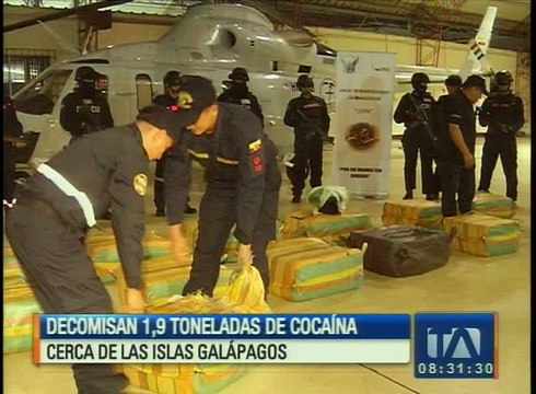 Decomisan 1,9 toneladas de cocaína cerca de las Islas Galápagos