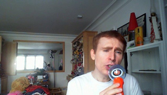 Wiwi égratigne good wife de Mika