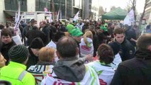 Productores protestan en Bruselas para pedir precios más justos