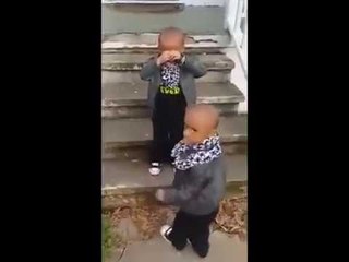 Two twins that love each other