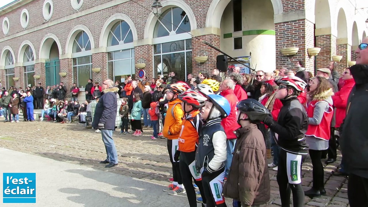 Ambiance à Nogent avant le départ du Paris Troyes