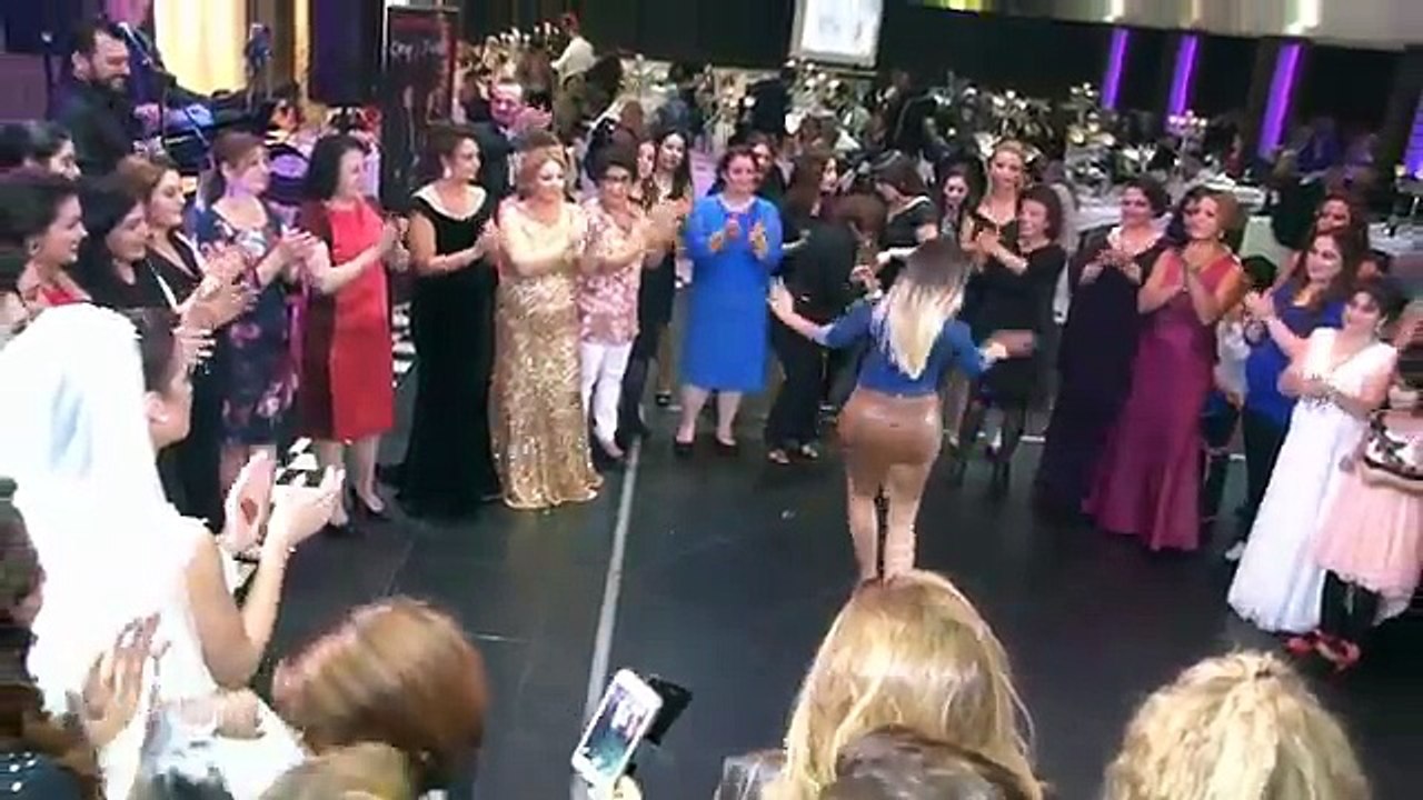 Belly Dance, Düğünde Oryantal, roman havasi رقص شرقى  4 million views