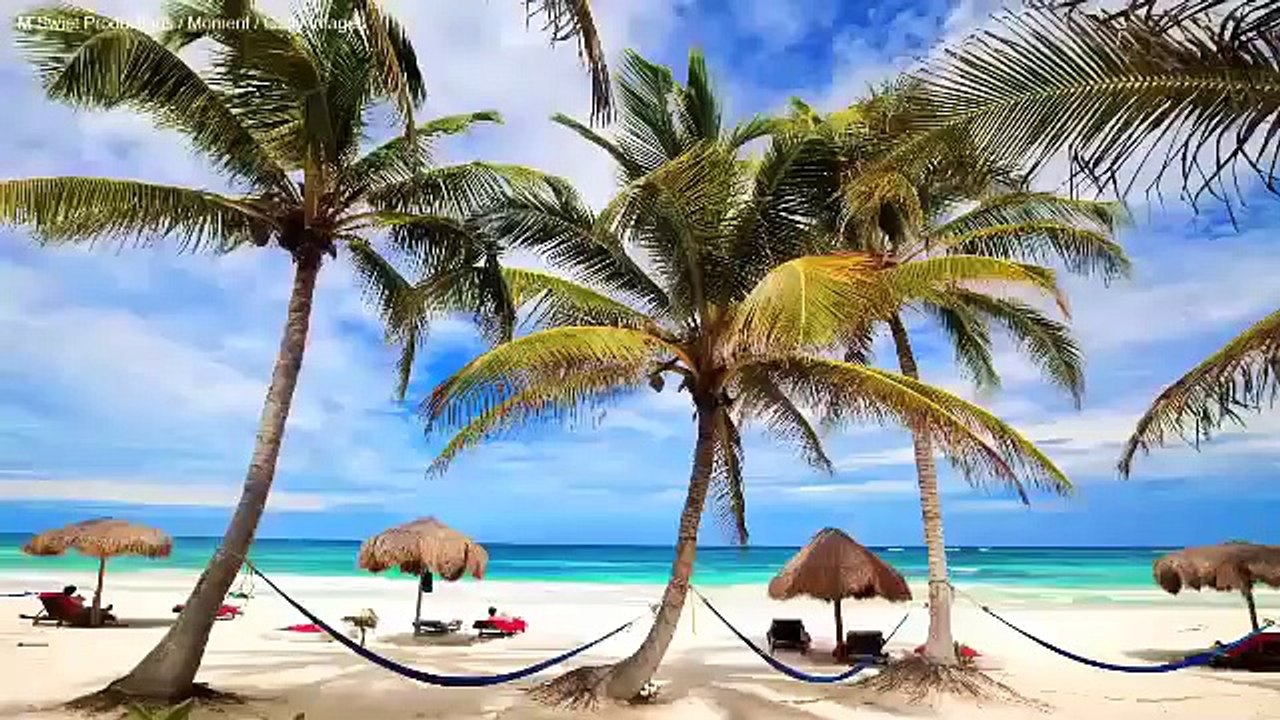 SI Swimsuit Models, _If I Were A Beach_