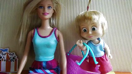 Мама Барби, Маша и Медведь. Серия 1. Ягодки