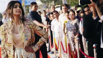 Sonam Kapoor hot sex screen