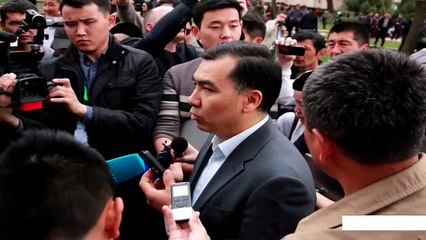 Новость Визит в Киргизию помощника госсекретаря США вывел оппозицию на улицы