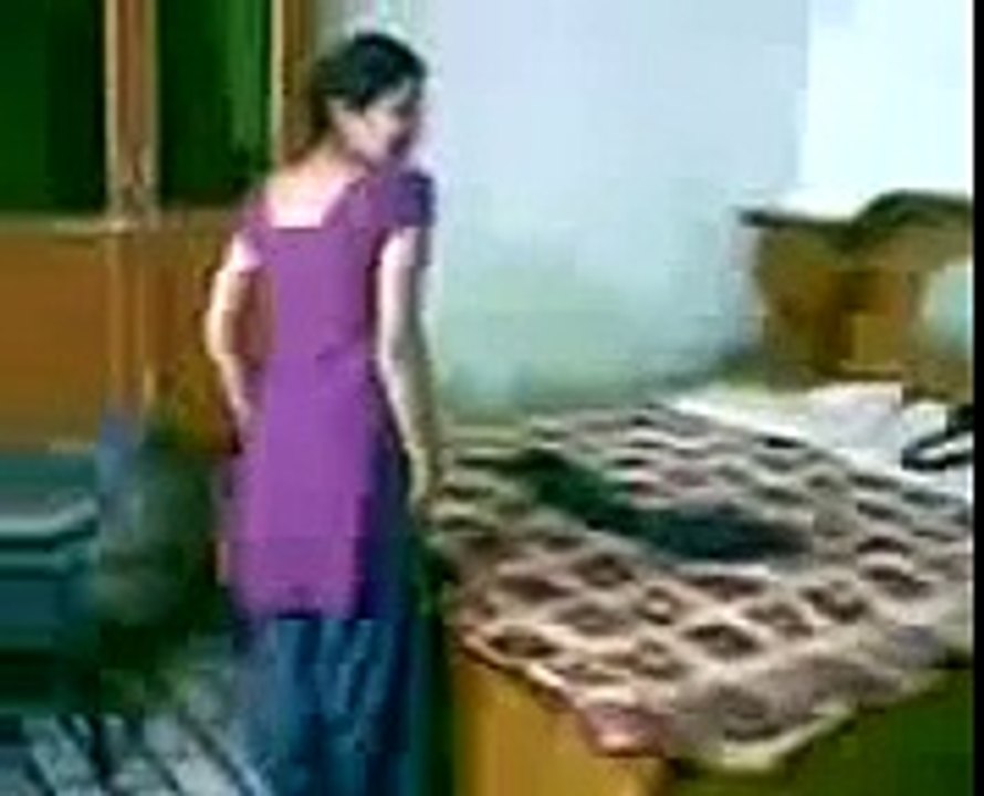 ভাবির স্বামী বিদেশে তাই দেবরকে দিয়েই চুদালো Bangla Hot