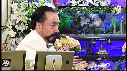 Allah yalnız olmayı şanına uygun bulmuyor samimi ve candan sevilmek istiyor