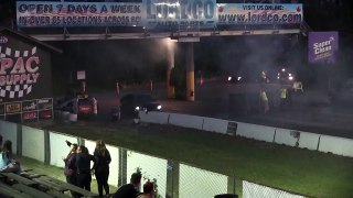Hellcat Charger vs Mustang Shelby GT 500 drag race 1/4 mile