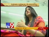 Top Anchor Udaya Bhanu fires websites for posting Rumors HQ