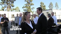 Wayne Gretzky -- My Daughters the Better Golfer ... But Id Still Kick Her Ass at Hockey