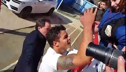 Geste magique de Thiago Silva pour l'anniversaire d'un jeune supporter