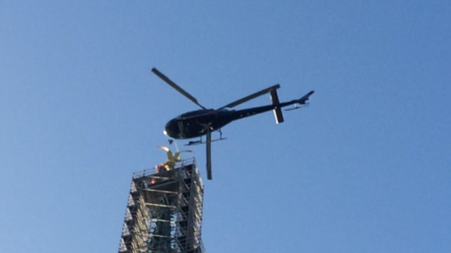 Dépose de l'Archange au Mont-Saint-Michel (2)