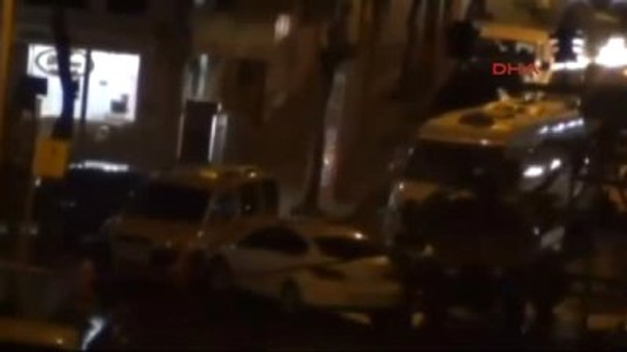 Diyarbakır?ın Bağlar İlçesi?nde Sokağa Çıkma Yasağının Ardından Operasyon Başladı Ek Görüntü