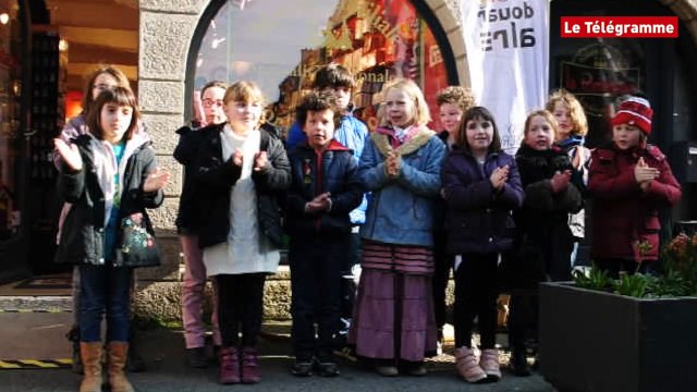 Auray. Les Diwan chantent pour la semaine du breton