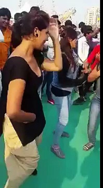 Hot And Sexy Indian Girl Dance In Party Video Dailymotion 7045