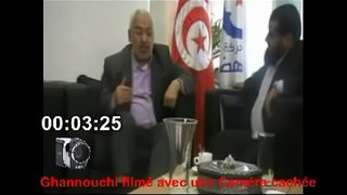 Tunisie: le chef d'Ennahda Rached Ghannouchi épinglé par toute la presse!!! A voir
