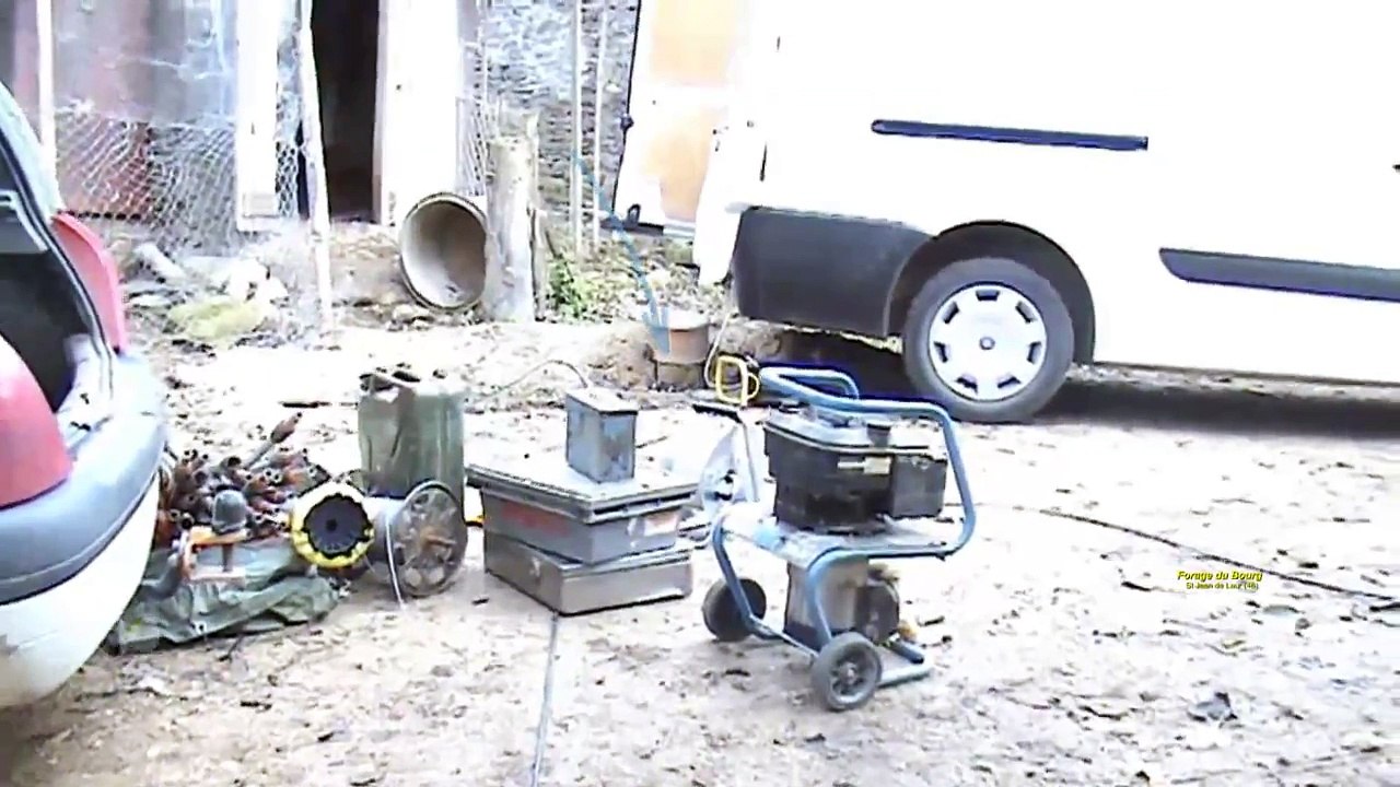 Forage d'eau - St Jean de Laur.(46) - sourcier 93