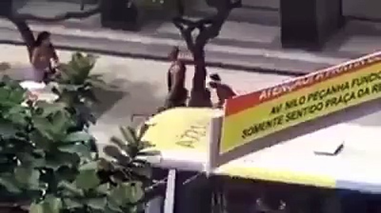 Vols à la tir à répétition : Tu veux toujours aller au brésil