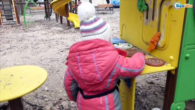 ✔ Кукла Беби Борн. Ярослава на Детской Площадке в Зоопарке. Видео для детей. Tiki Taki Kids ✔