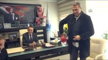 Beşiktaş Kulübü Başkanı Orman, Yomra Belediyesi'ni Ziyaret Etti