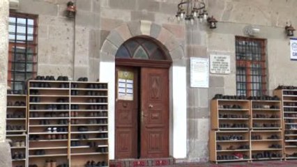 Umut Bulut: "Başta Babam Olmak Üzere Herkesin Mekanı Cennet Olsun"