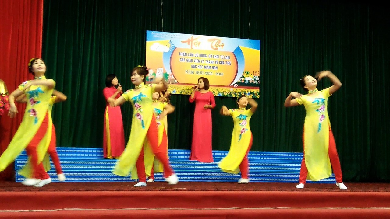 Khúc ca người giáo viên nhân dân - Mầm non Thị Trấn Thắng