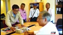 Myanmar : Parliament elects first non-military President in 50 years