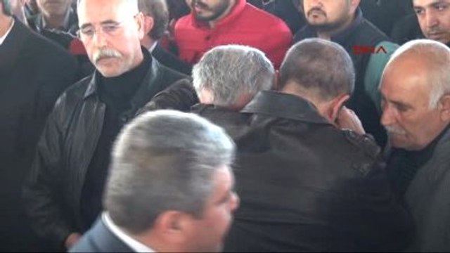 Gaziantep Ankara'daki Bombalı Terör Saldırısında Yaşamını Yitiren ODTÜ'lü Ozancan Akkuş Son...