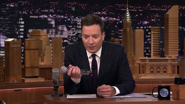 Ariana Grande sur le plateau de Jimmy Fallon en mars 2015