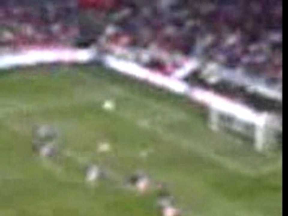 BENFICA VS PSG GOLO SIMAO!