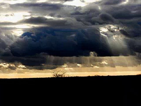 25 чуд для мене від Всемогутнього Бога, цариці нашої небесної і земної і матері нашої - Пречистої Діви Марії, сина нашого Бога і нашого Бога і Спасителя - Ісуса Христа, Святого Тадея, Святої Марти і всіх хто в Небі