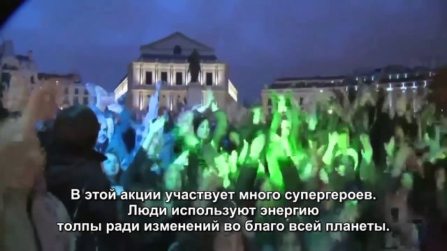 Режиссер фильма «Новый Человек-паук 2» Марк Уэбб выступает в поддержку Часа Земли