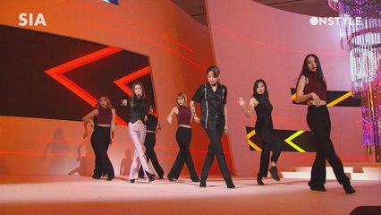 2016SIA 올리버헬든스와 f(x)의 콜라보 무대!