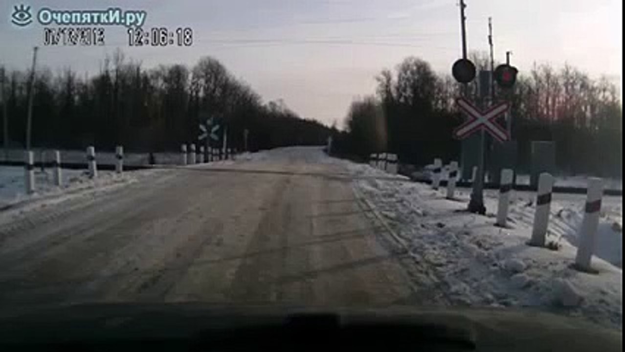 Неожиданный поезд Прикол