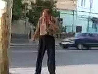 Типа БрюсЛи, пьяный мужик ПРИКОЛ