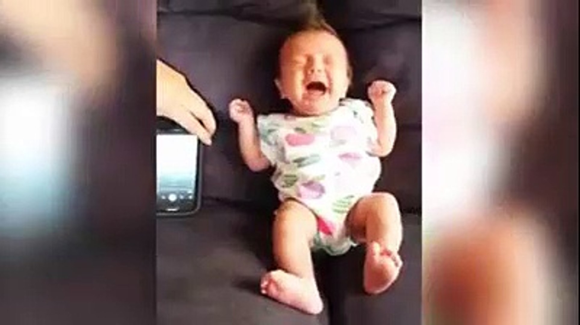 Country music soothes crying baby