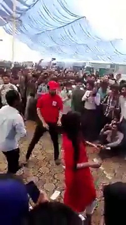 Indian Girls Leaked MMS Video Clip