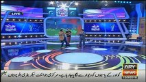 Check out Basit Ali's Dance on Umar Sharif's Hilarious Qawali on India's Defeat against NZ