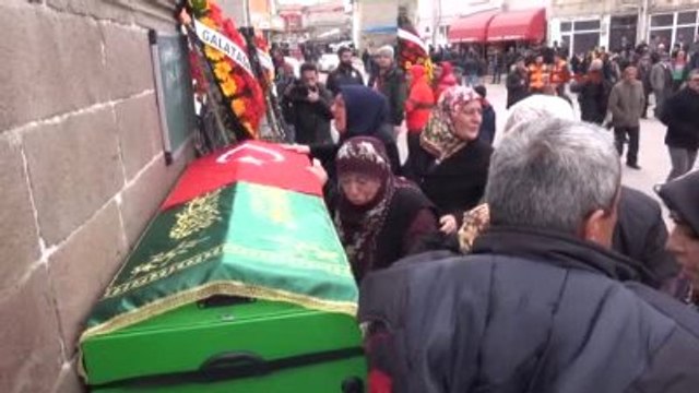 Umut Bulut Babası ile Kemal Bulut Son Yolculuğuna Uğurlandı