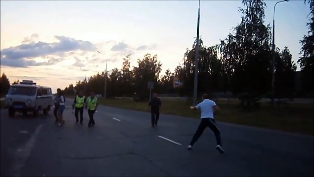 ПРИКОЛ НА ДОРОГЕ, ПЬЯНЫЙ ВОДИТЕЛЬ И УМНИКИ ГАИ