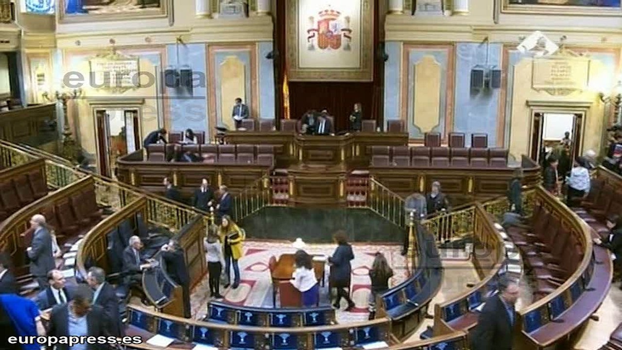 Congreso aprueba Plenos de control sin el voto del PP