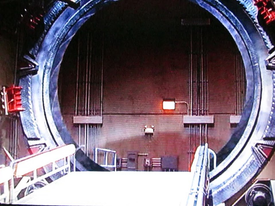 Stargate SG-1 S1EP19 There But For The Grace Of God Part 3 of 3
