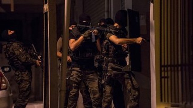 İstanbul'da PKK Operasyonu! Aralarında Avukatların da Olduğu 20 Gözaltı
