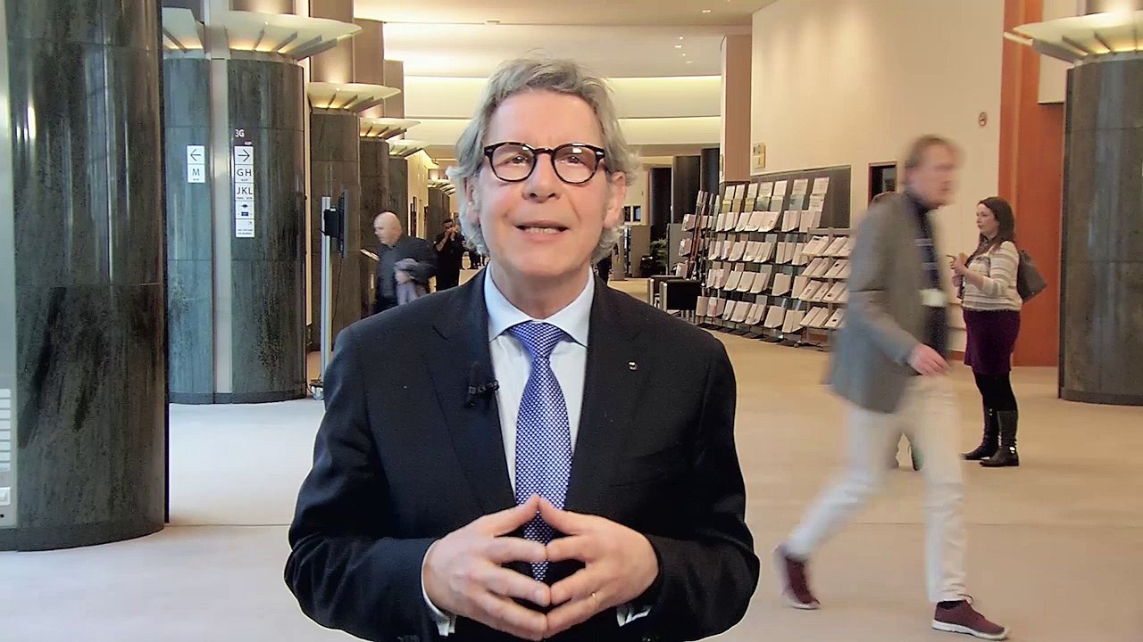 Gilles Pargneaux, eurodéputé PS : "L'Union européenne ne doit pas céder aux pressions de Monsanto"