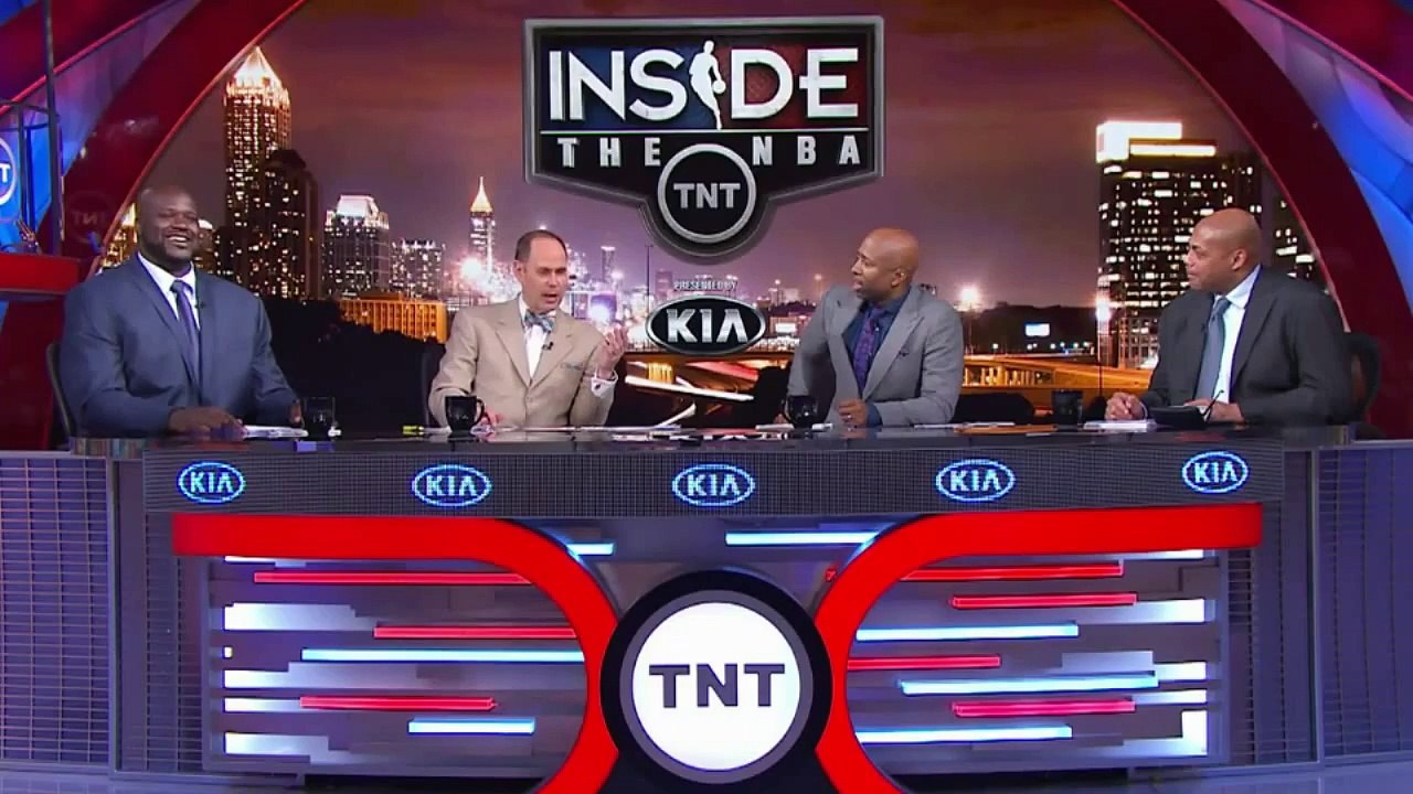 Inside the NBA: LaMarcus Aldrdige Shirt and Chain | April 21, 2015