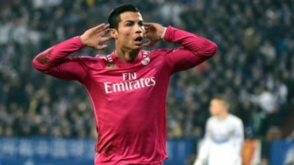 Cristiano Ronaldo, Yoksullara Mahalle Bağışladı