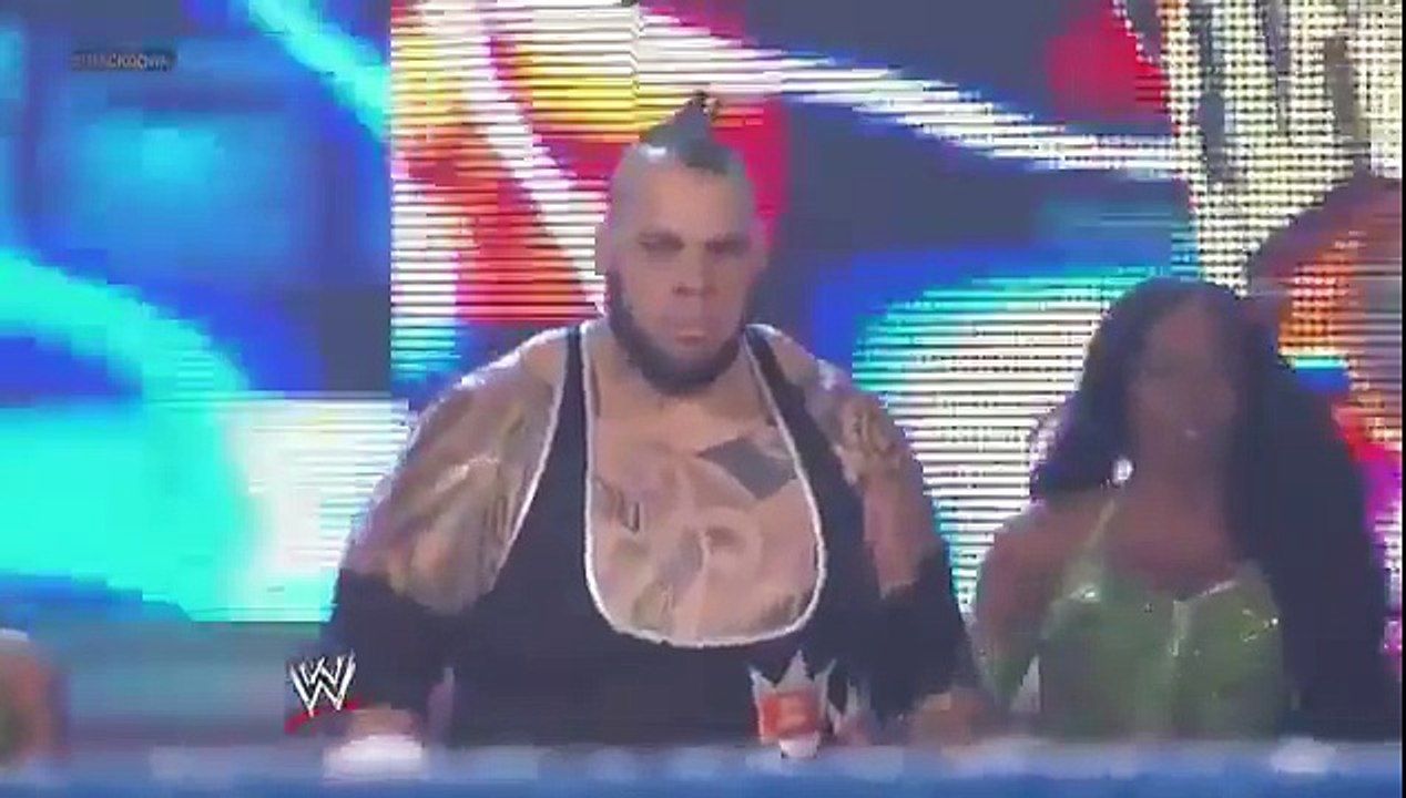 Brodus Clay Attacks Big Show - SmackDown 22.06.2012