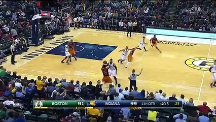 Paul George's Sick One handed 360 Slam