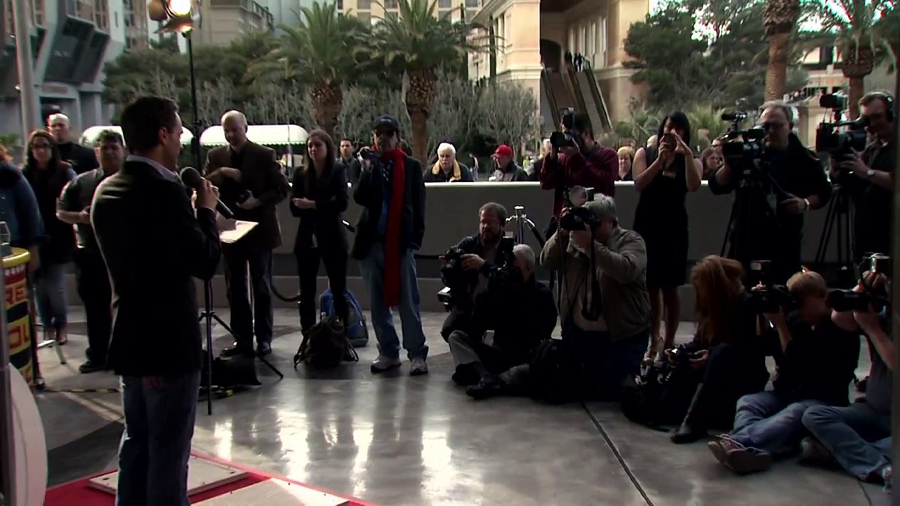 Behind The Scenes_ Swimsuit Models at Planet Hollywood